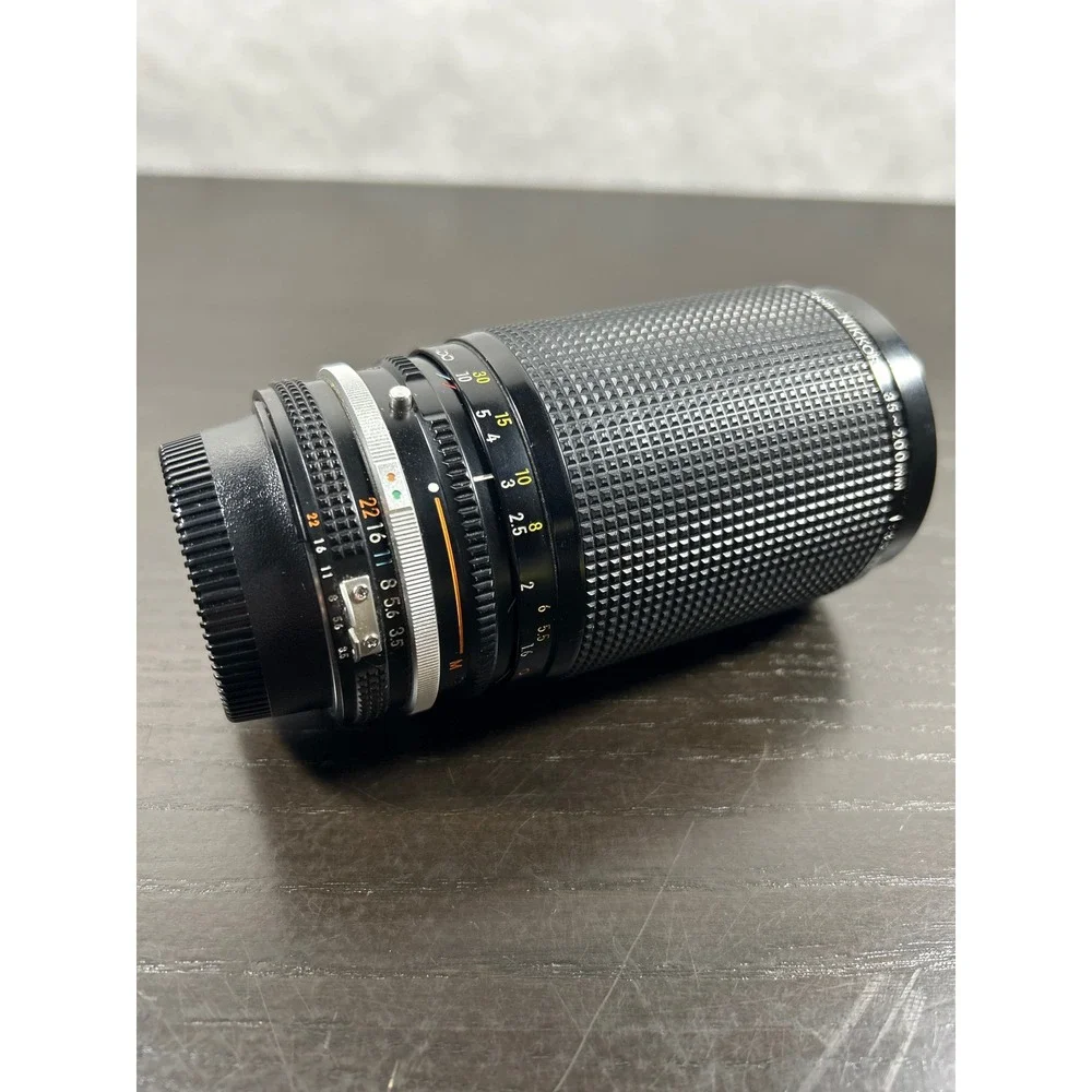 Nikon Zoom-NIKKOR 35-200mm f/3.5-4.5 Ai-S Manual Focus Lens 210530